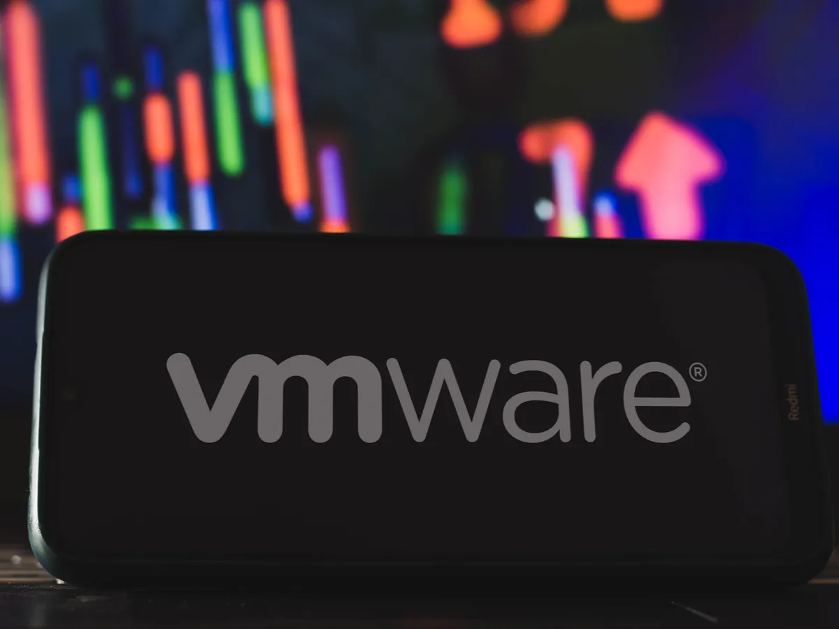 takian.ir vmware releases patches for critica flaw 1
